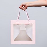 Пакет подарочный 30*30*30 см. с окном (розовый)